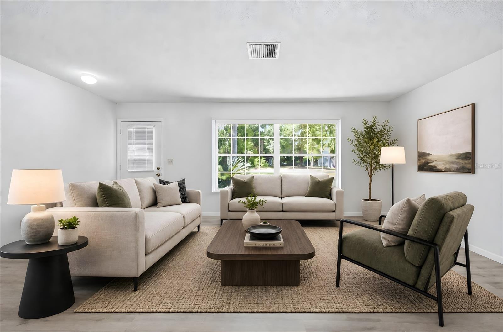 MEADOWBROOK RANCHES - Residential