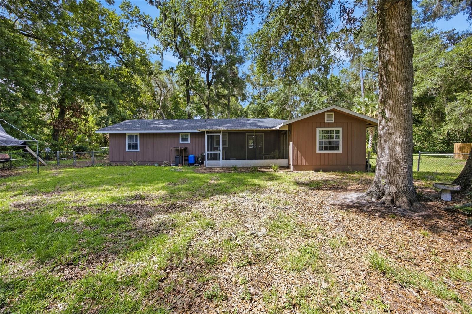 MEADOWBROOK RANCHES - Residential