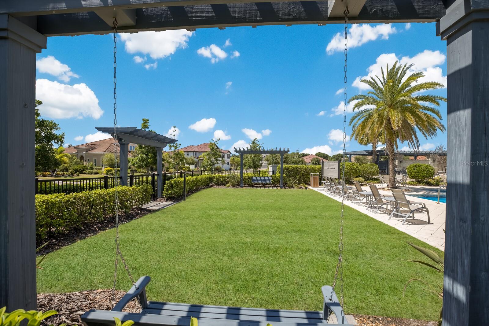 ARBOR GRANDE - Residential