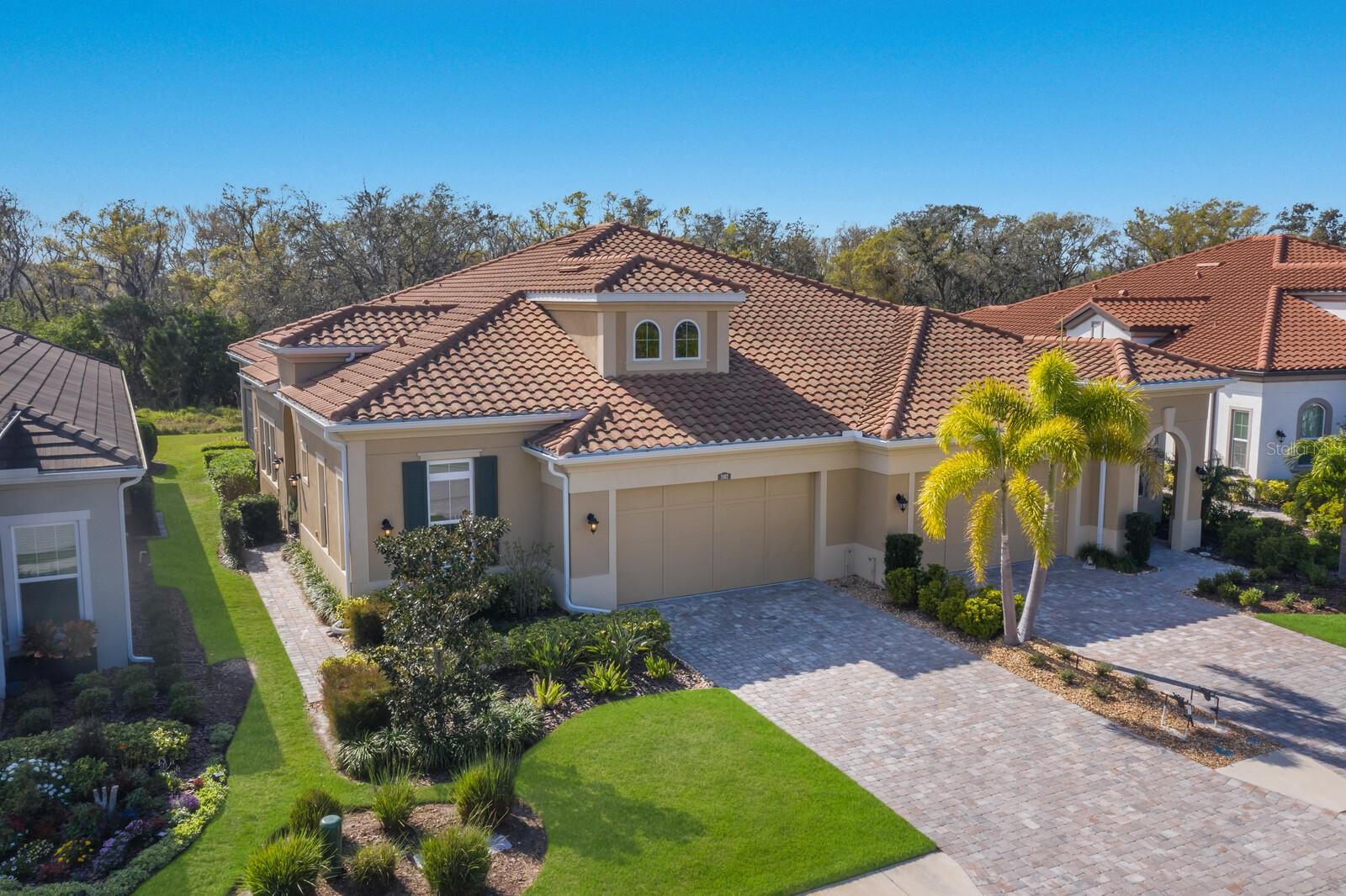ARBOR GRANDE - Residential