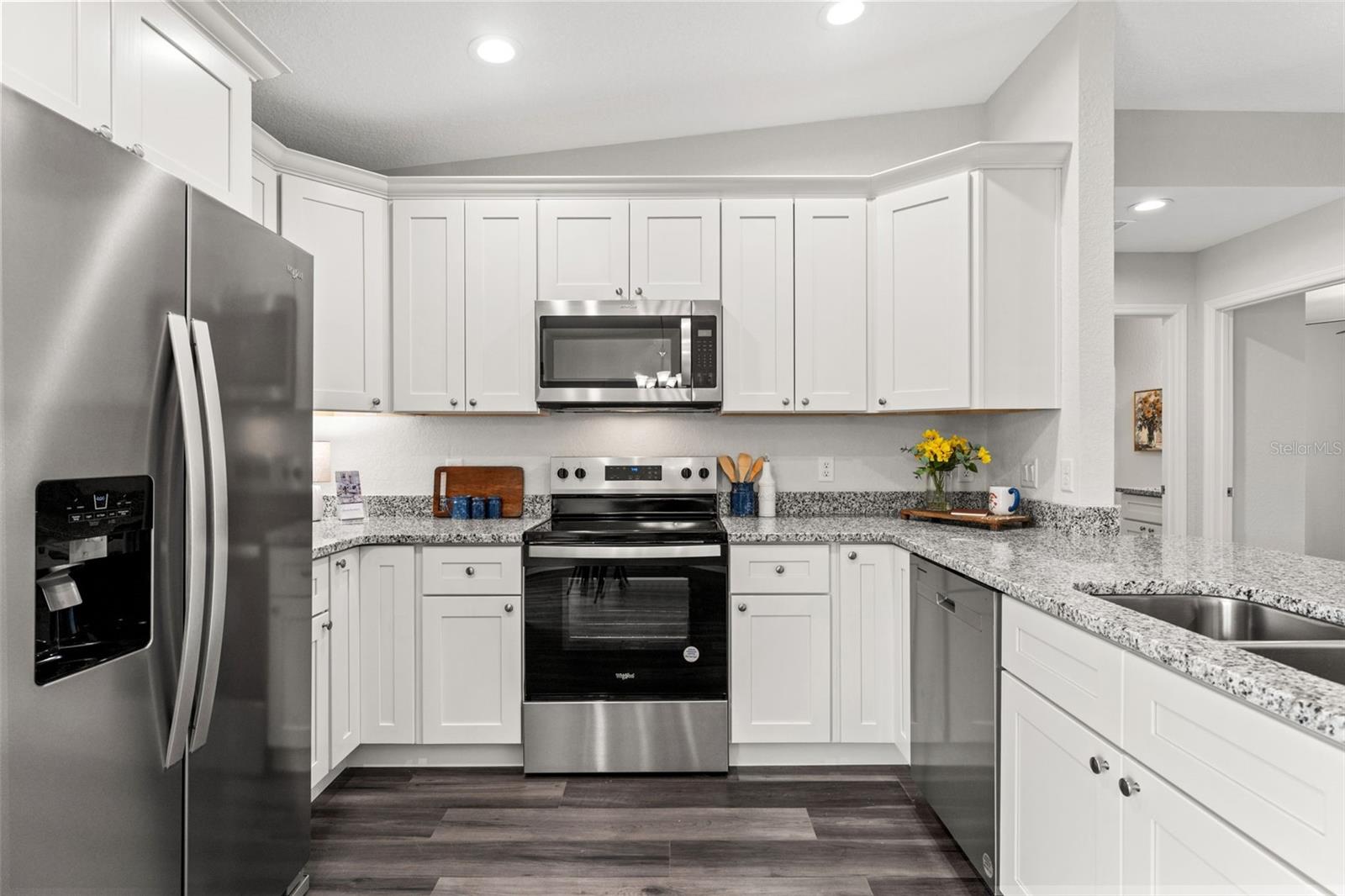 BELLEVIEW HEIGHTS ESTATES UNIT 13 - Residential