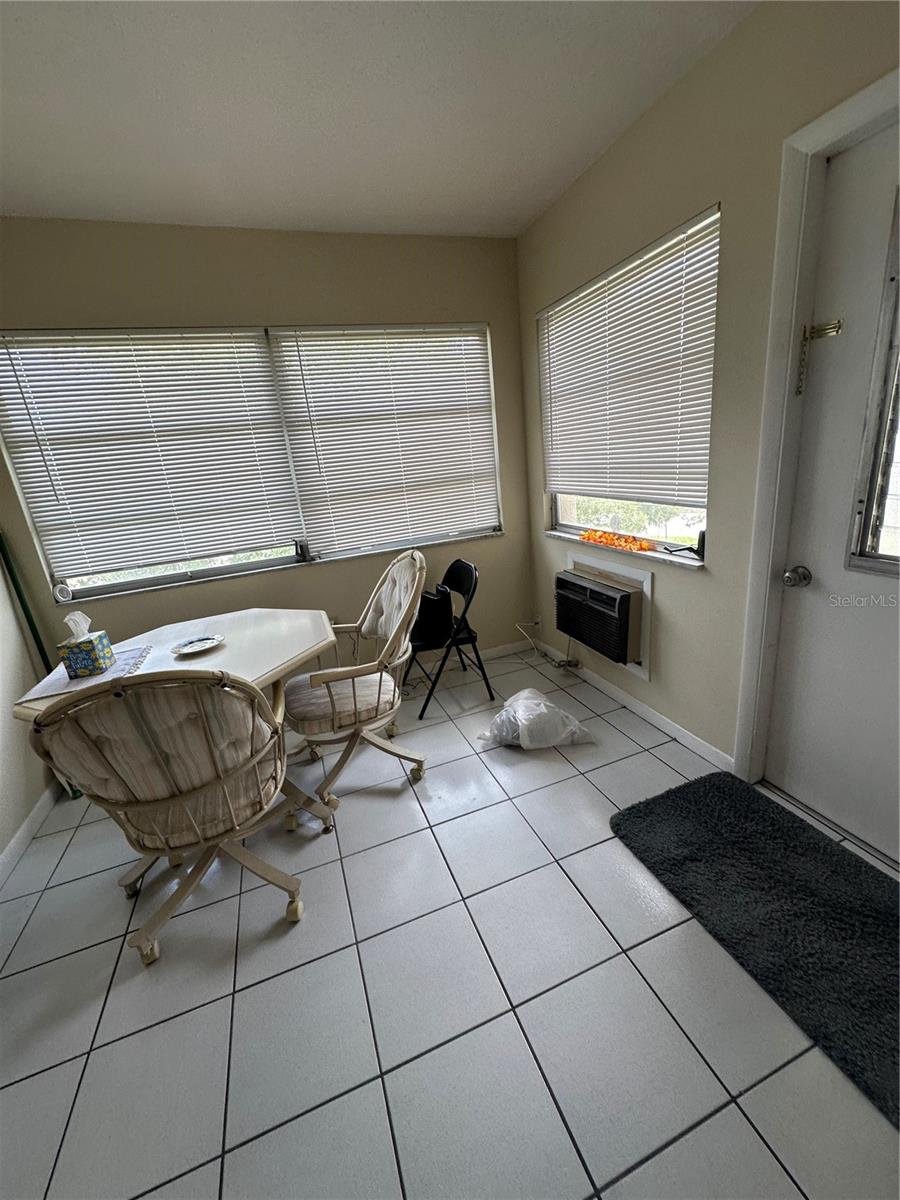 GULF HARBORS CONDO - Residential