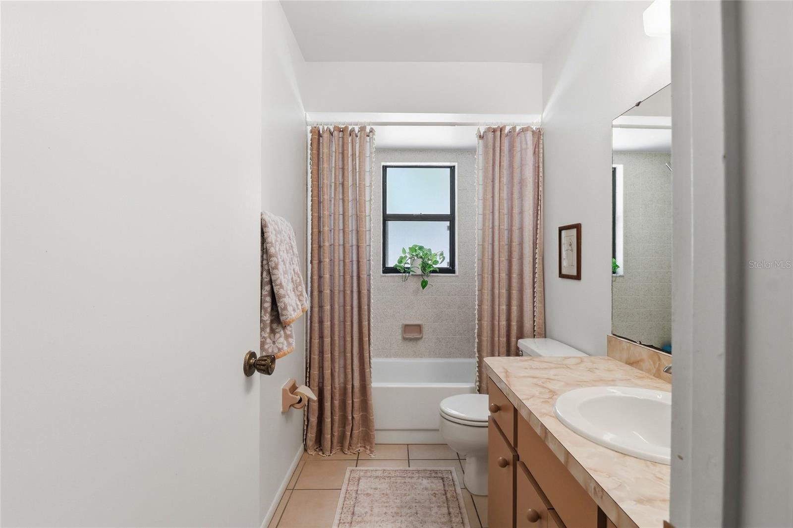 HIGHLAND PINES - Residential