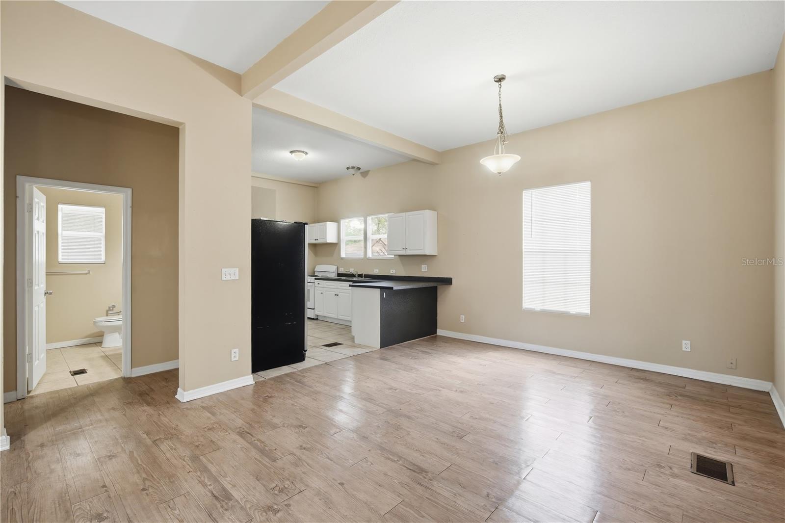 MAYS ADD - Residential Lease