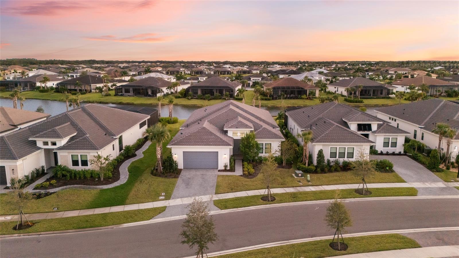 ARTISTRY - Residential