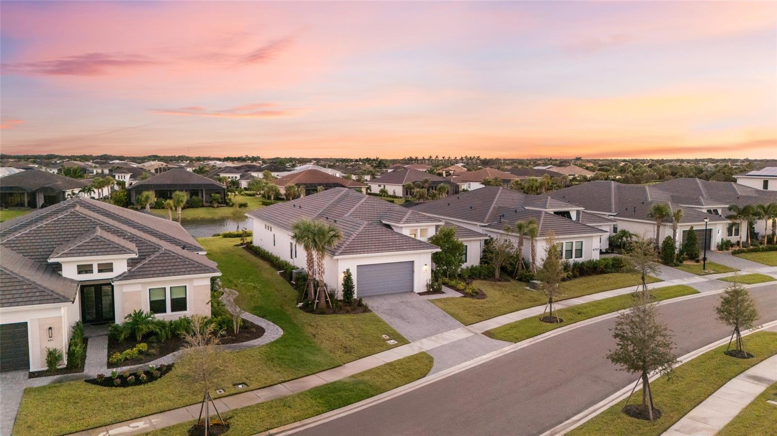 ARTISTRY - Residential