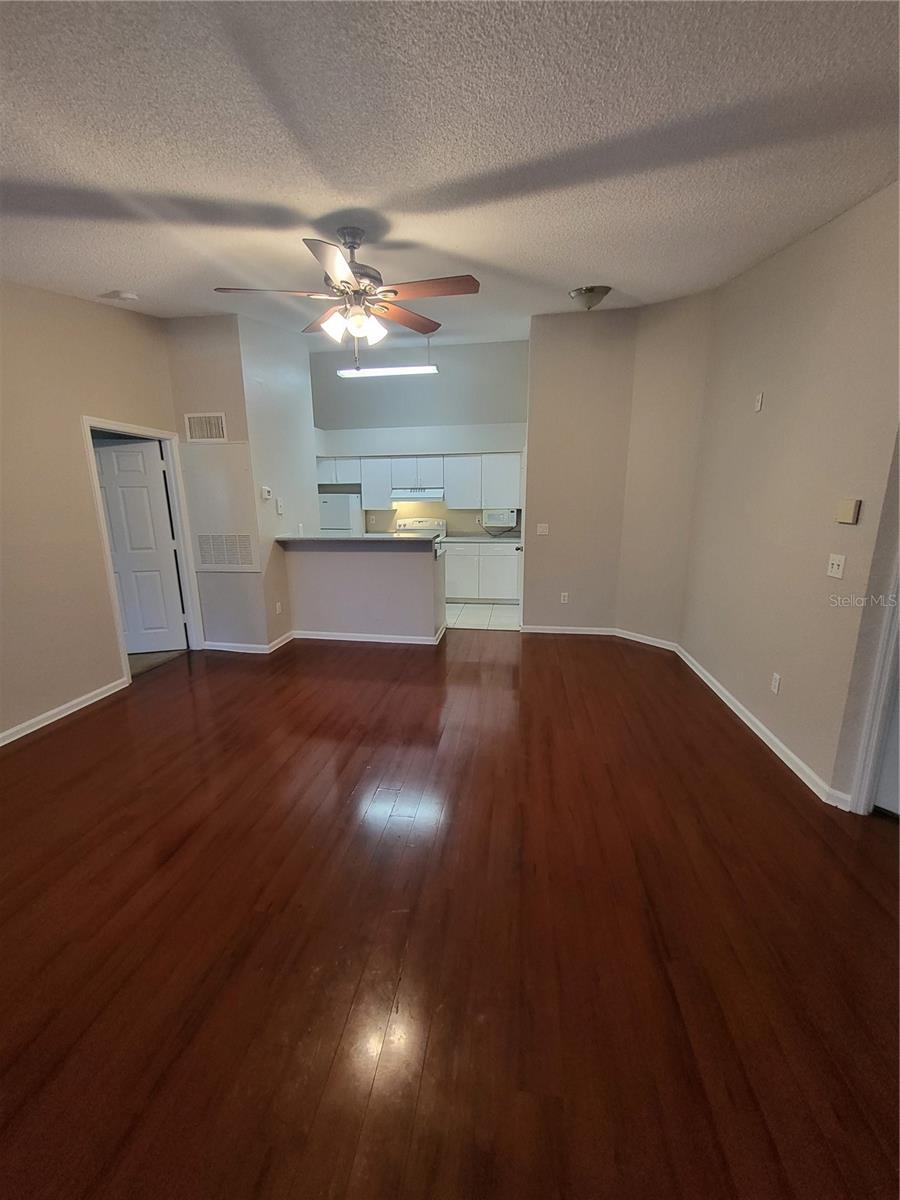BELMONT/PK CENTRAL CONDO - Residential