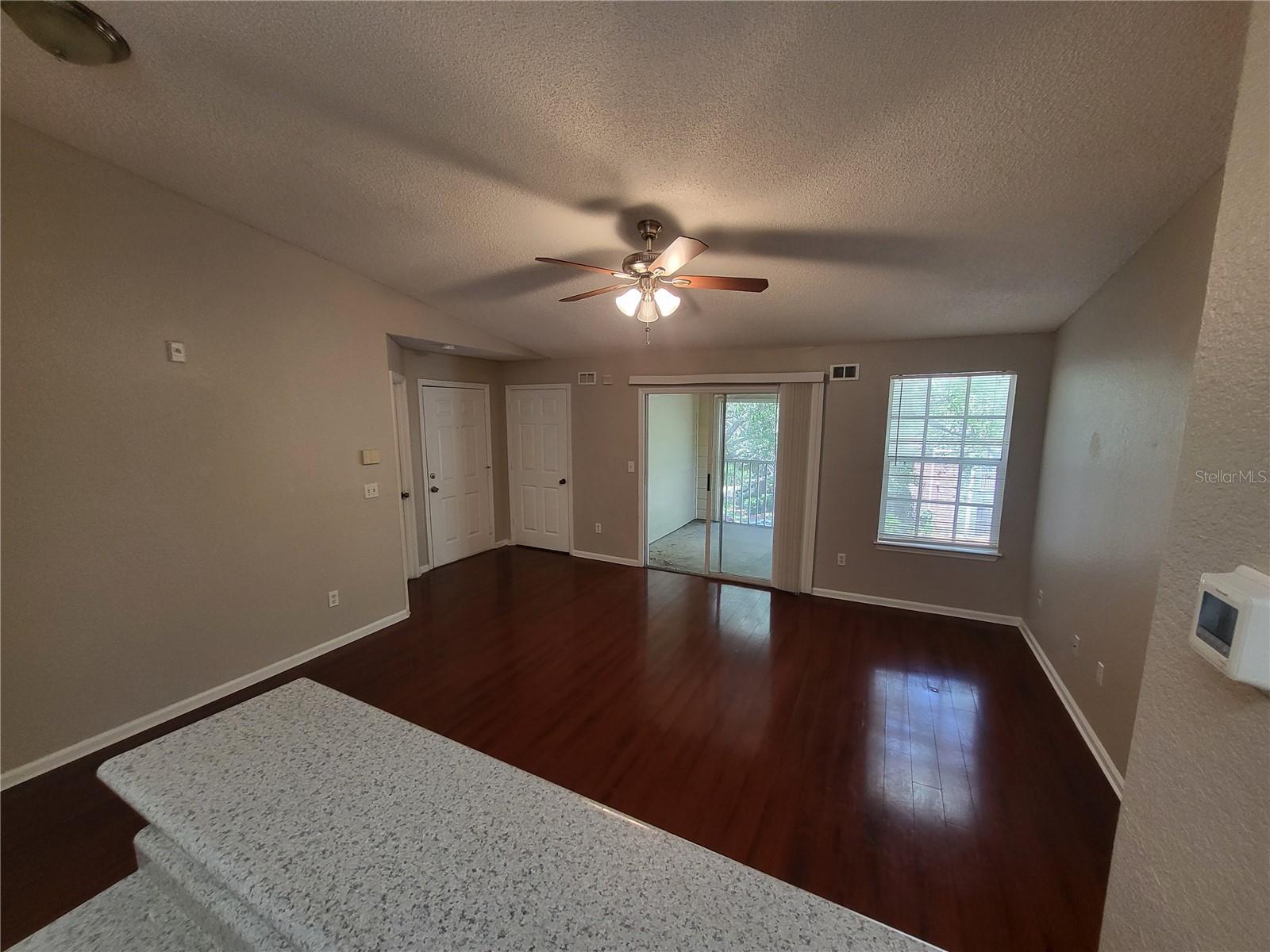 BELMONT/PK CENTRAL CONDO - Residential