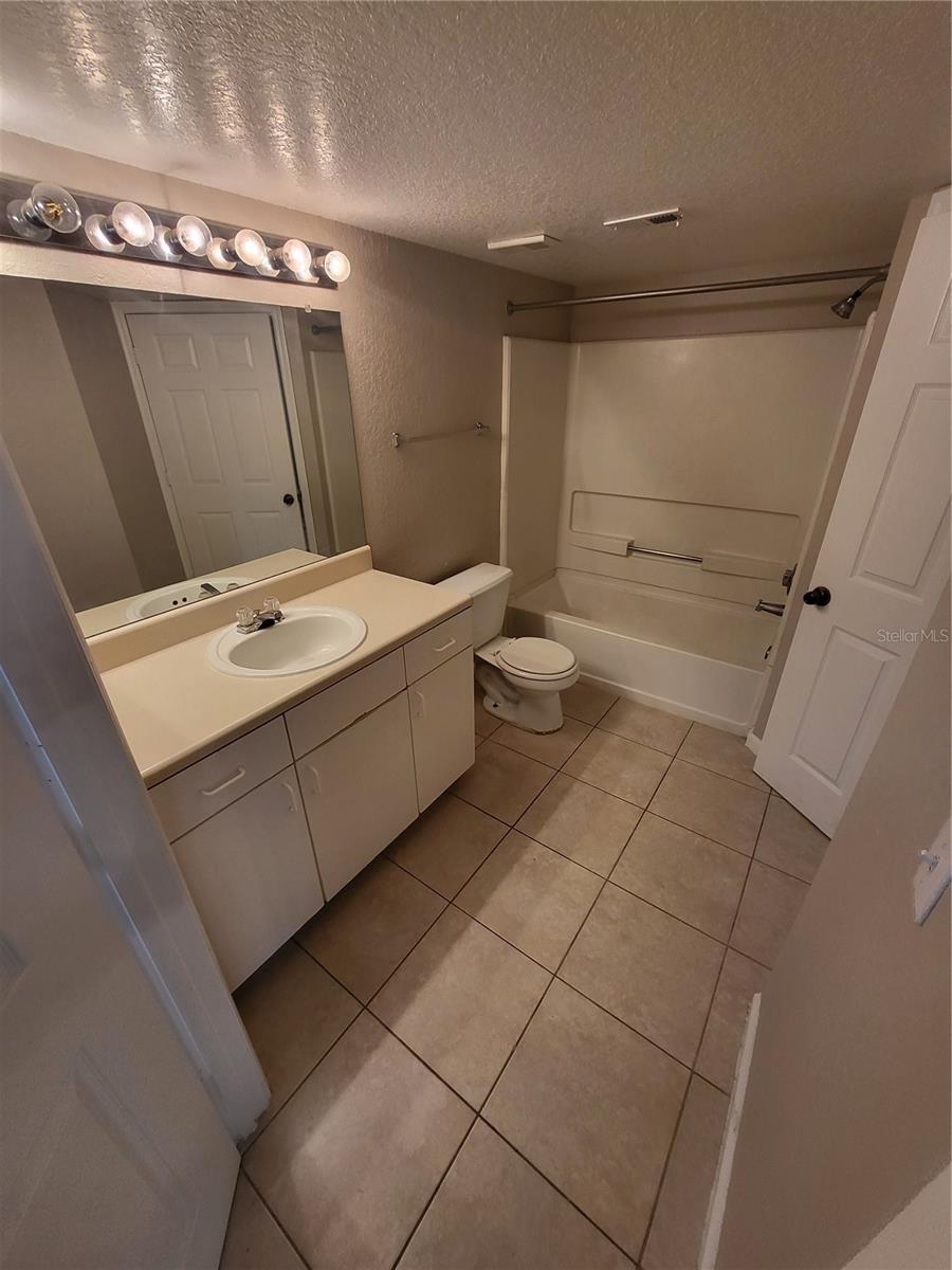 BELMONT/PK CENTRAL CONDO - Residential