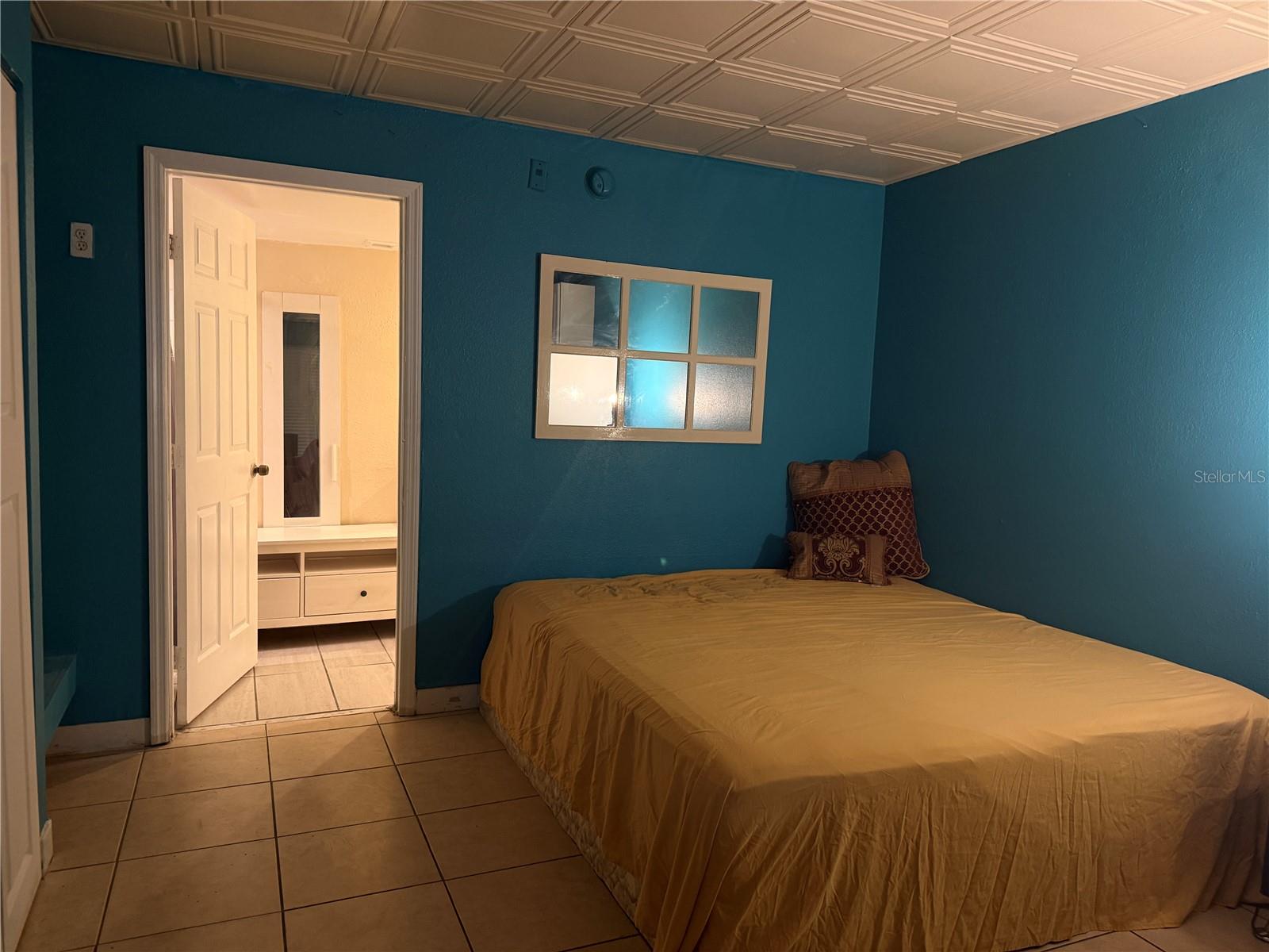 ALLIANCE CONDO - Residential