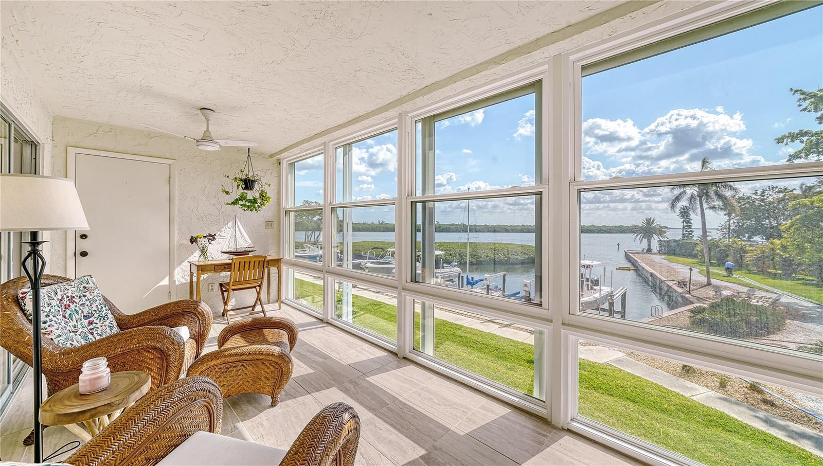 WINDWARD BAY AMD - Residential