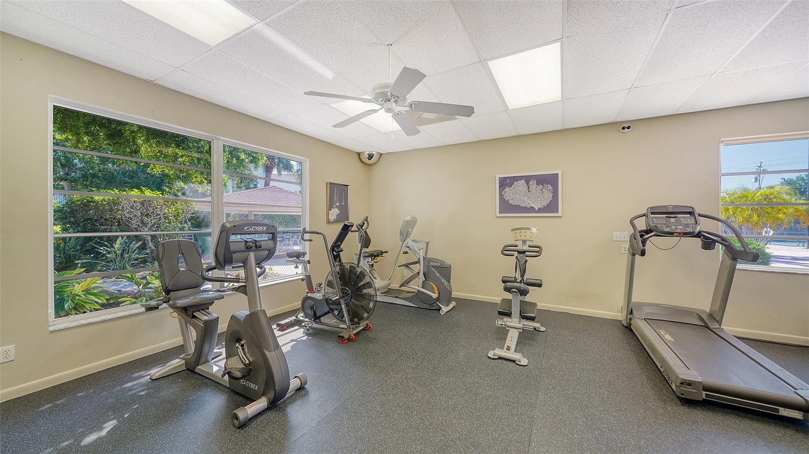 WINDWARD BAY AMD - Residential