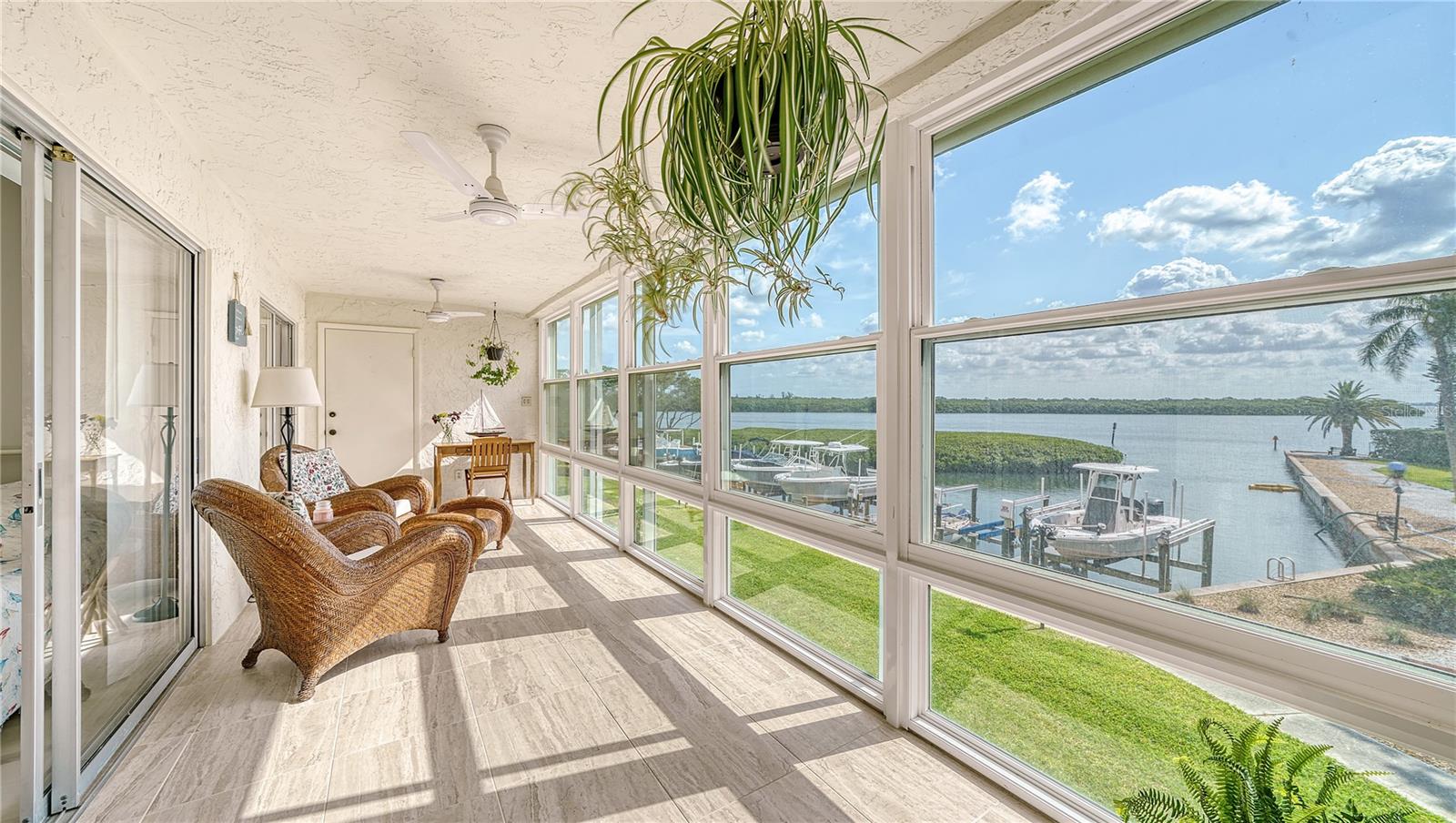 WINDWARD BAY AMD - Residential