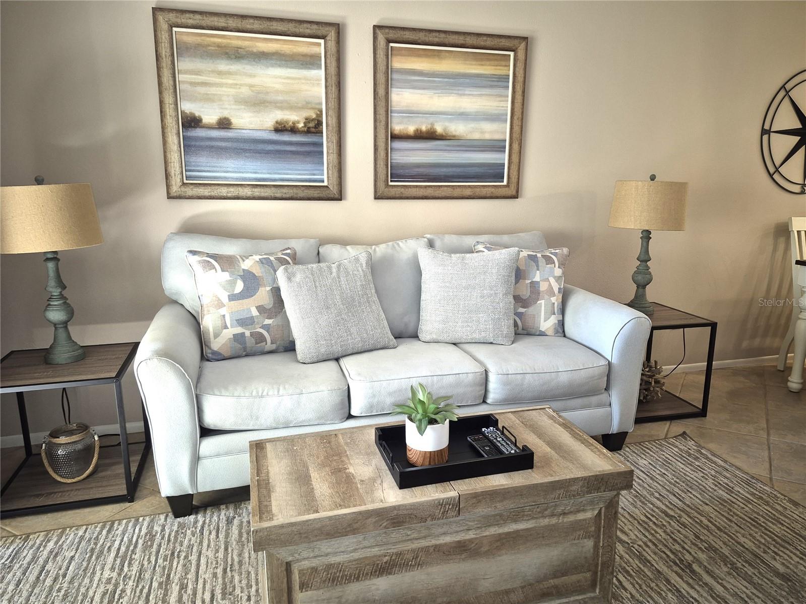EAST LAKE WOODLANDS WOODLAKE RUN - Residential Lease