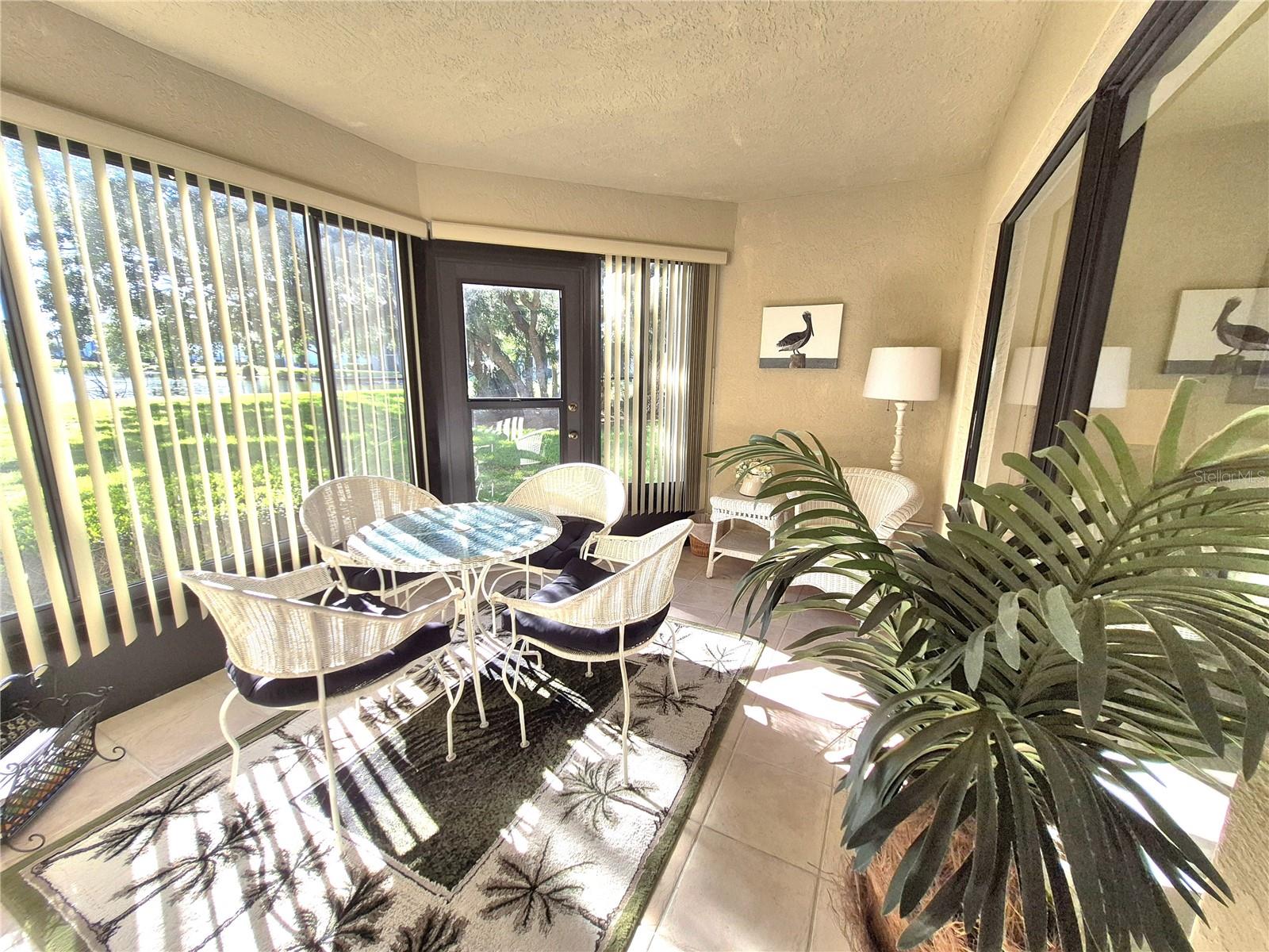 EAST LAKE WOODLANDS WOODLAKE RUN - Residential Lease