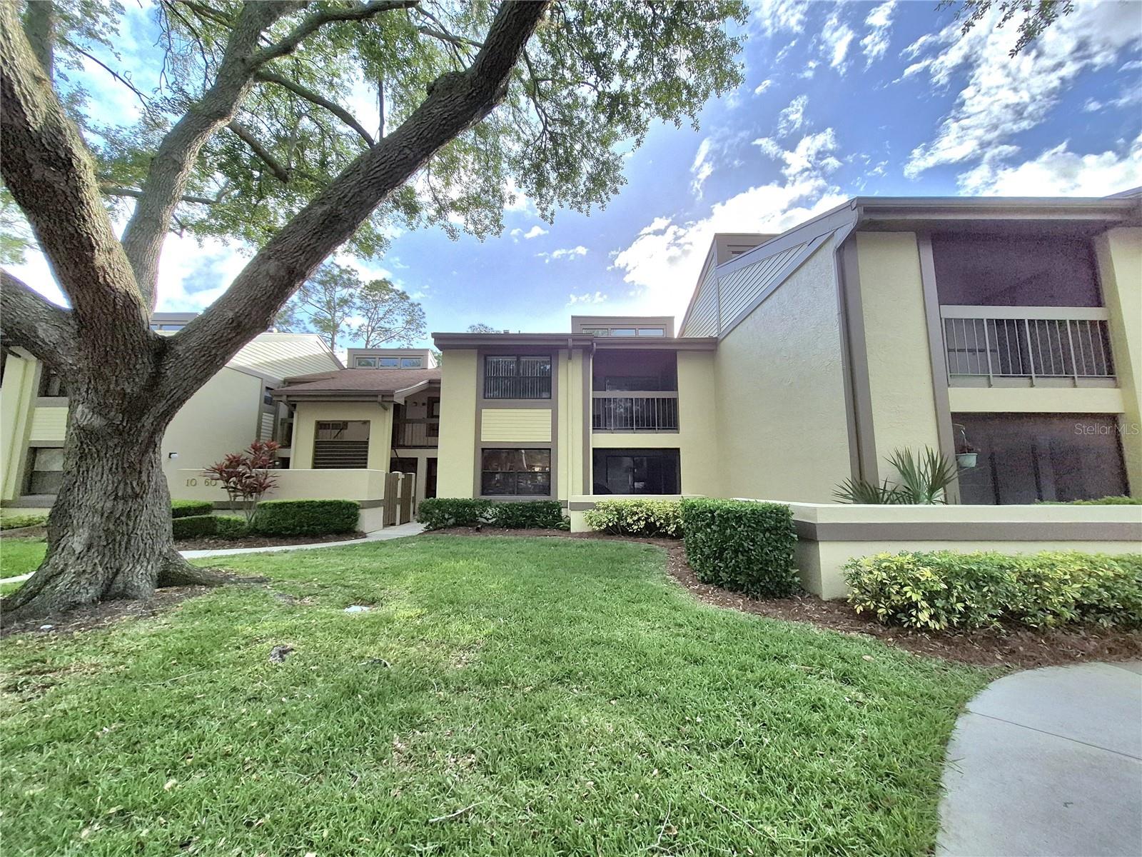 EAST LAKE WOODLANDS WOODLAKE RUN - Residential Lease