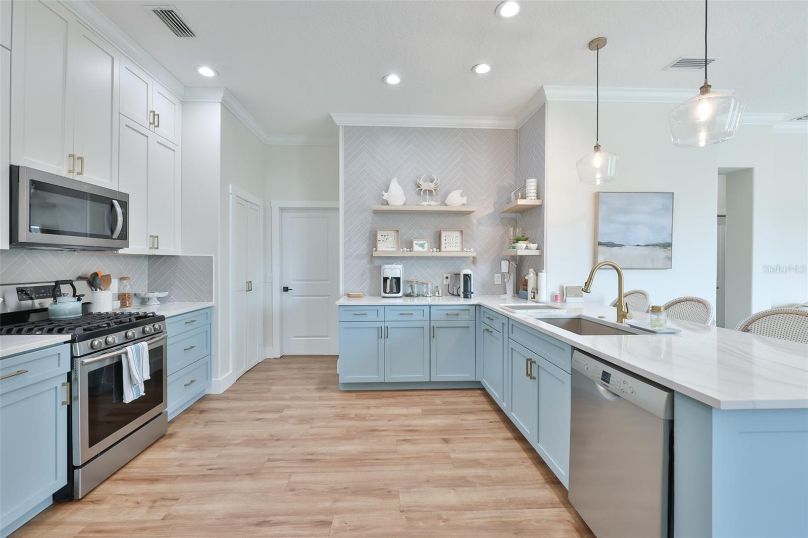 MIRABAY PH 1B-1/2A-1/3B-1 - Residential