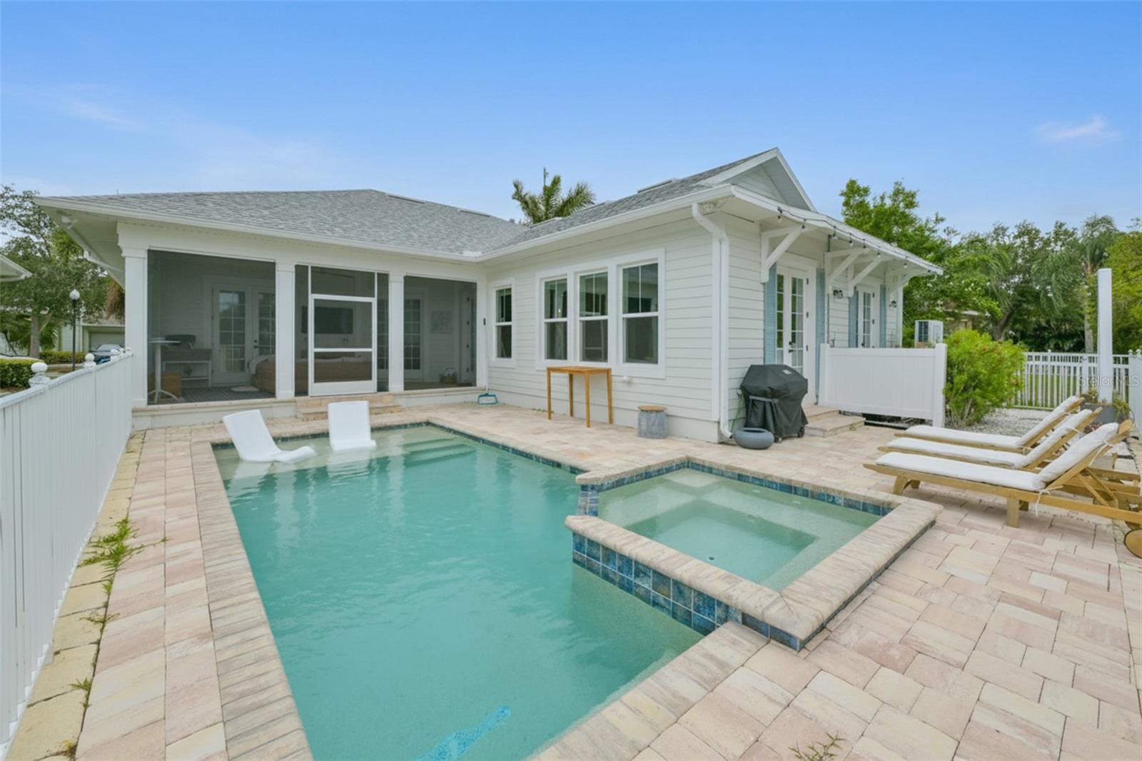 MIRABAY PH 1B-1/2A-1/3B-1 - Residential