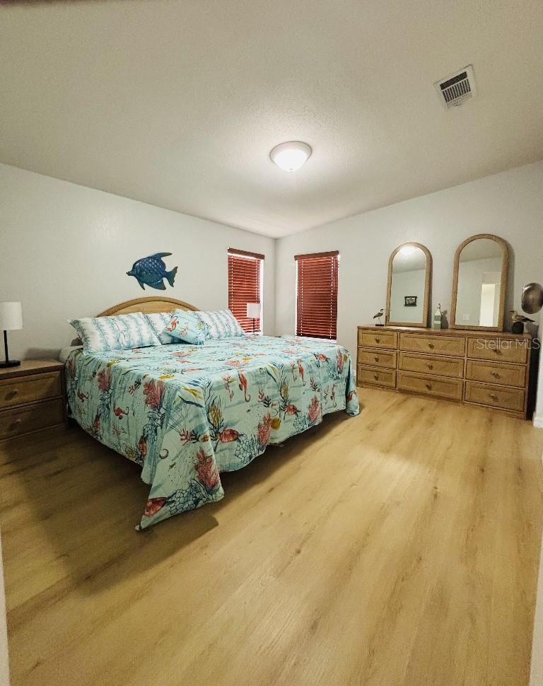 LEMON BAY ISLES PH 02 - Residential