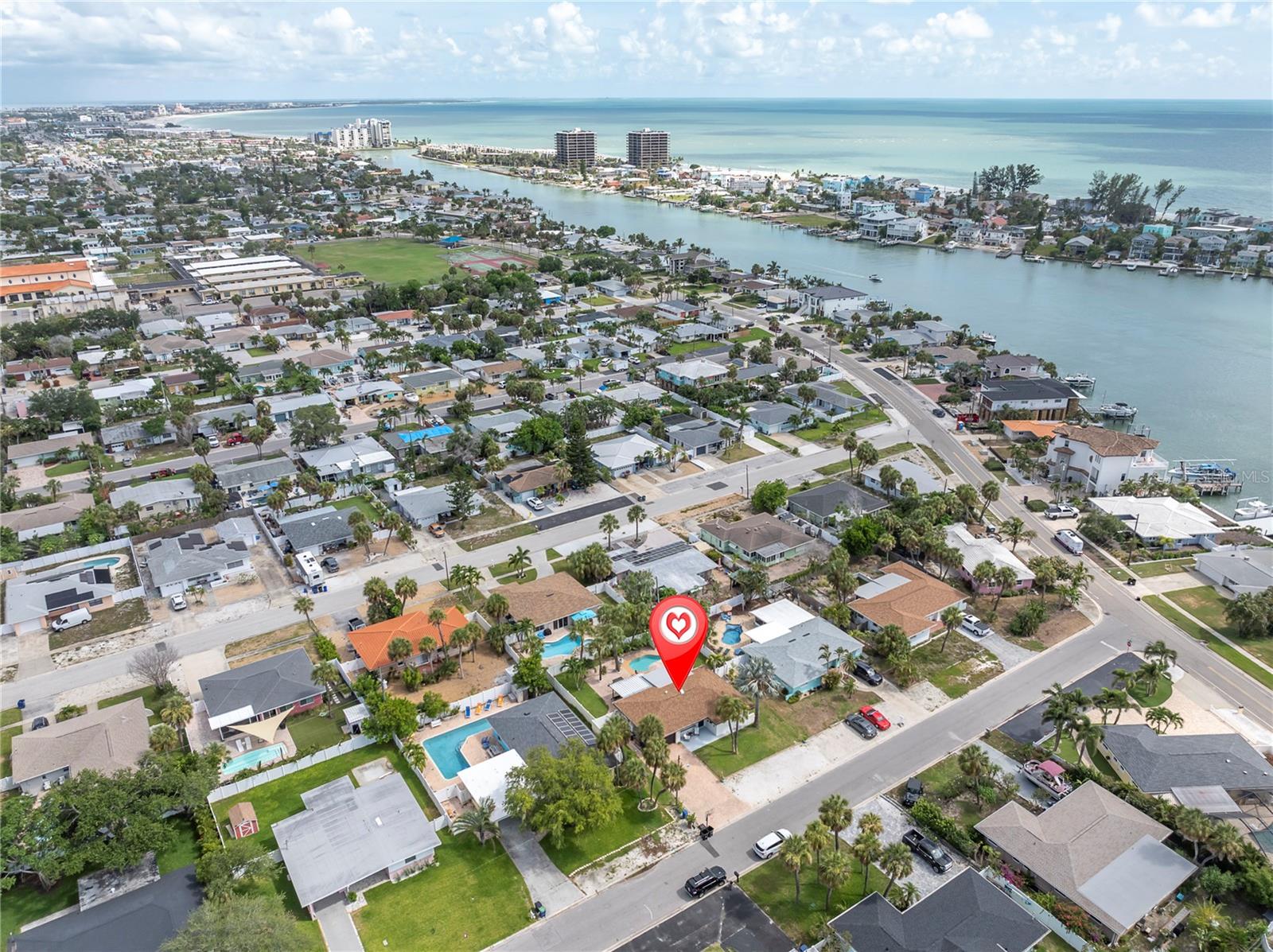 ST PETERSBURG BEACH NORTH UNIT 7 - Residential