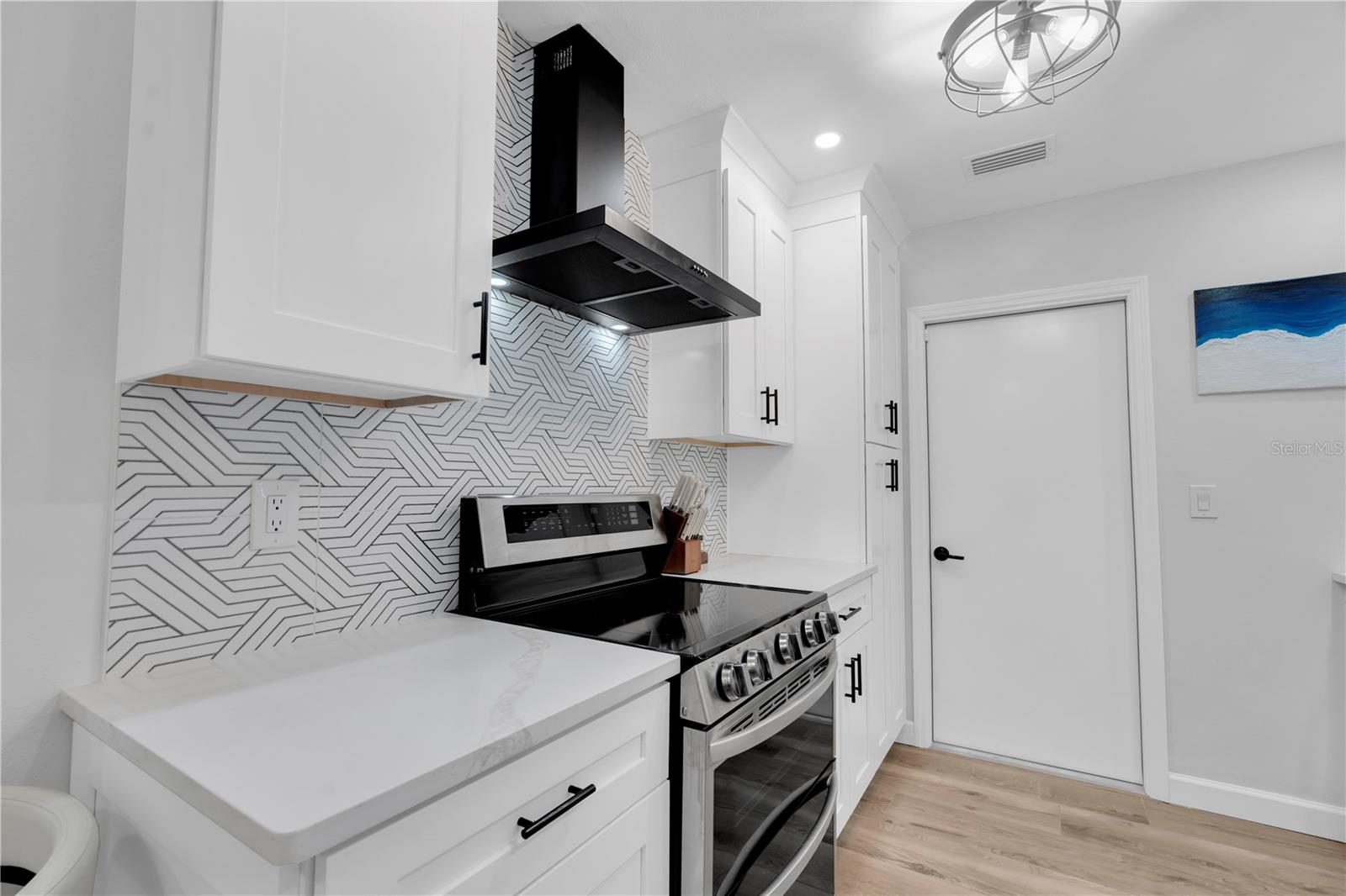 ST PETERSBURG BEACH NORTH UNIT 7 - Residential