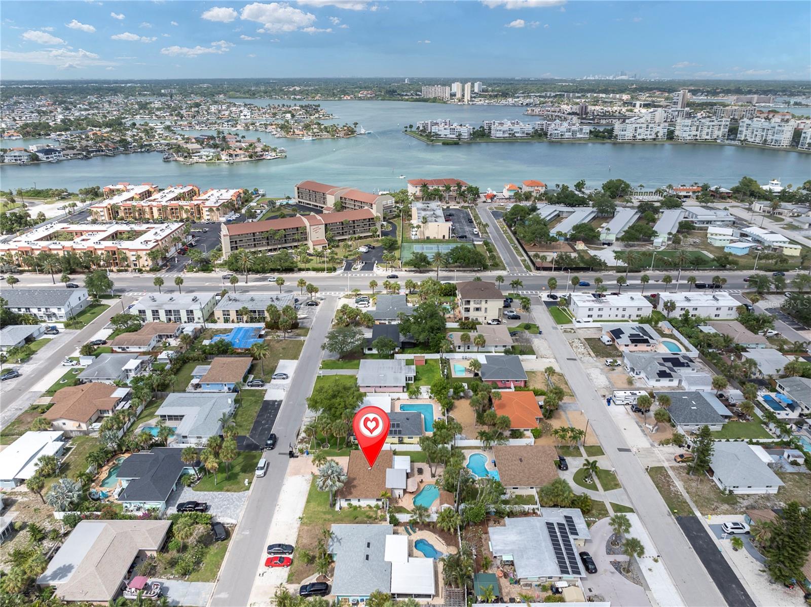 ST PETERSBURG BEACH NORTH UNIT 7 - Residential