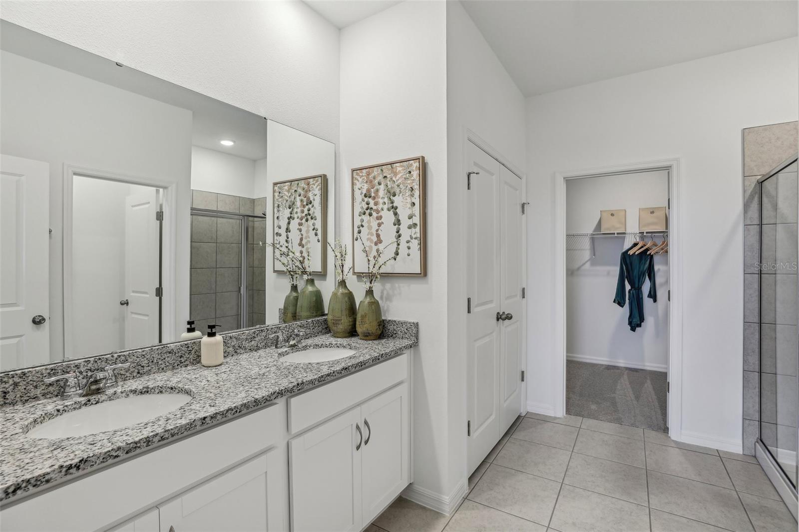 WYNNSTONE - Residential