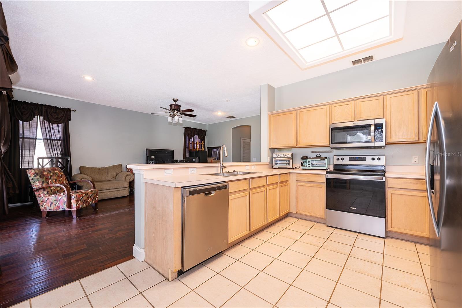CHAPMAN GROVES - Residential