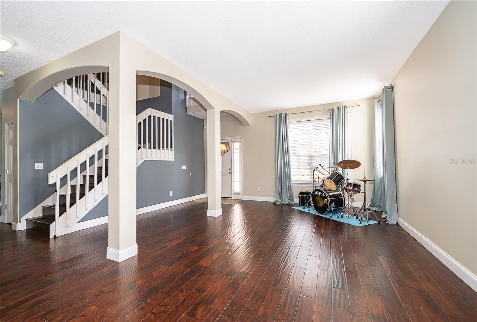 CHAPMAN GROVES - Residential
