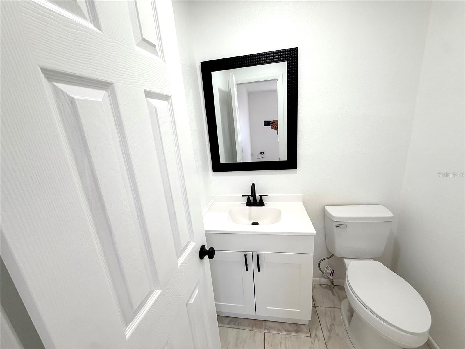 AVONDALE - Residential Lease