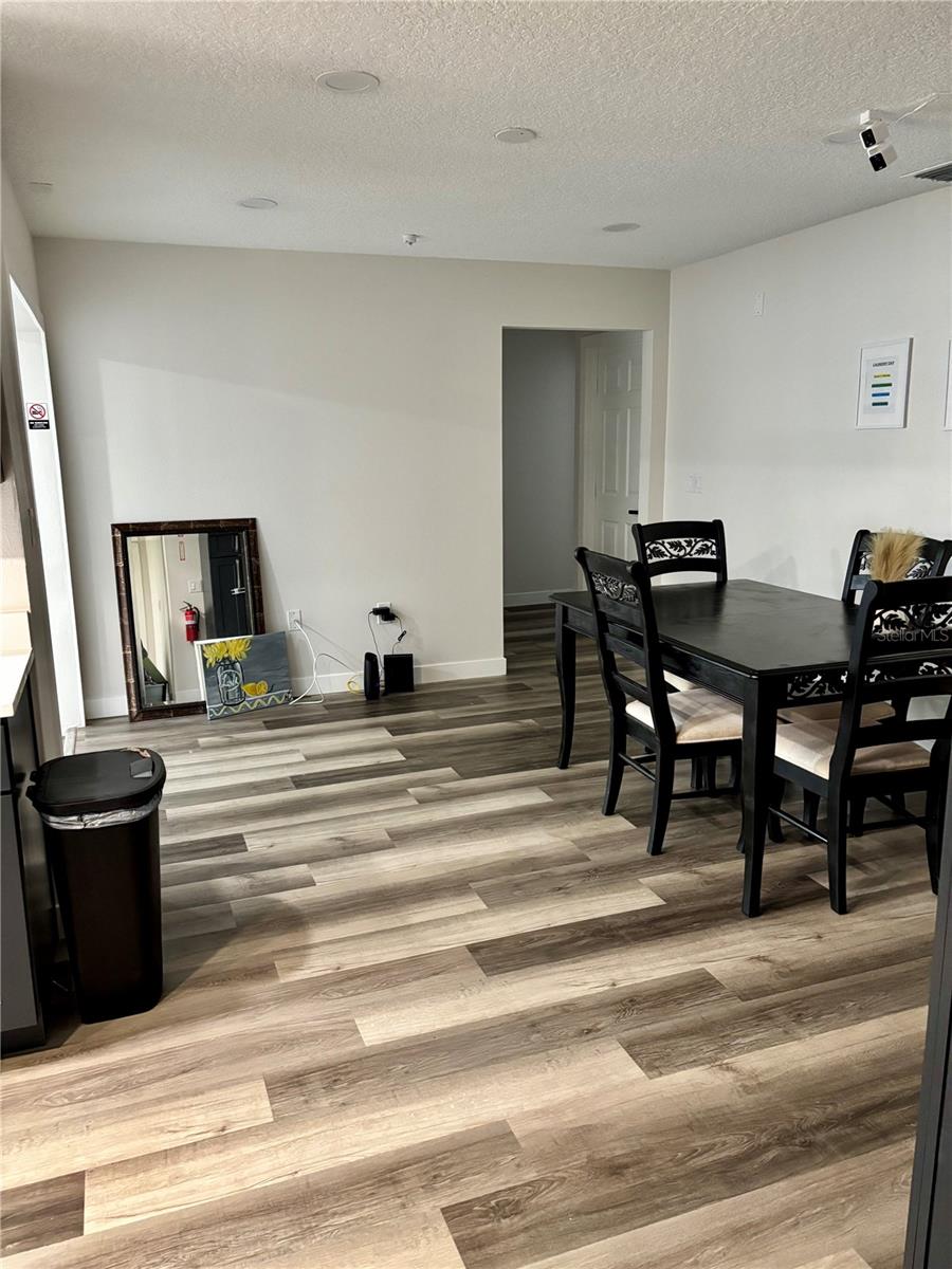 POINCIANA RE-PLAT PT NBRHD 01 VILLAGE 03 - Residential Lease