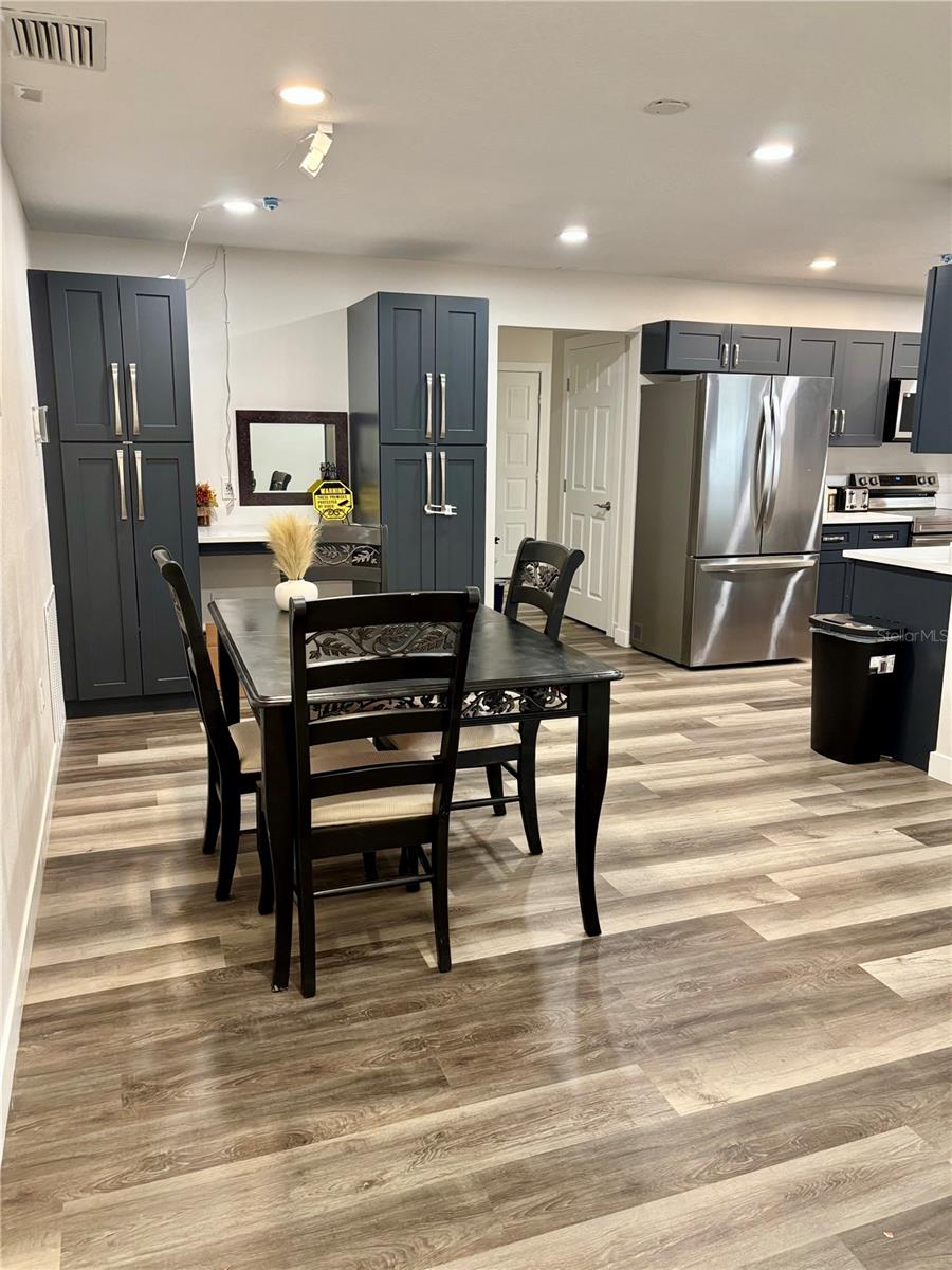 POINCIANA RE-PLAT PT NBRHD 01 VILLAGE 03 - Residential Lease