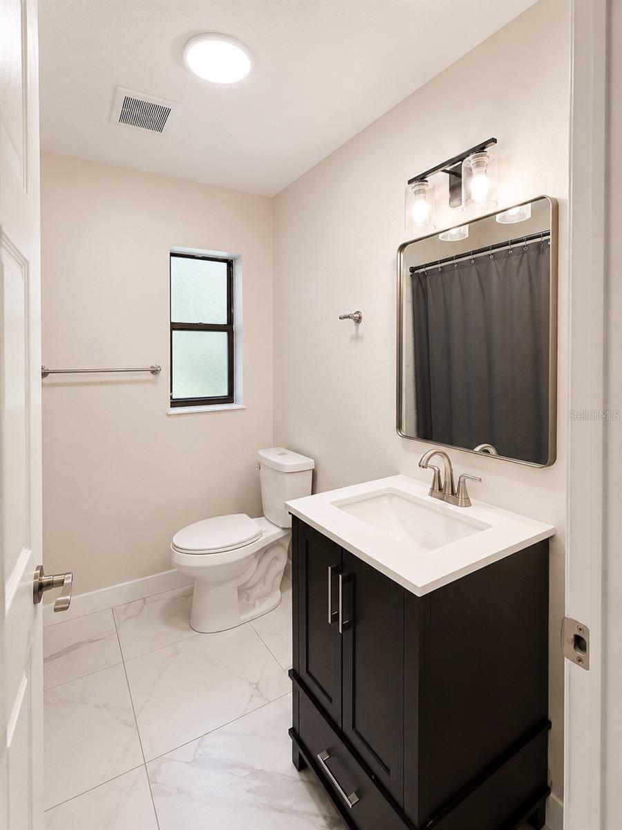 POINCIANA RE-PLAT PT NBRHD 01 VILLAGE 03 - Residential Lease