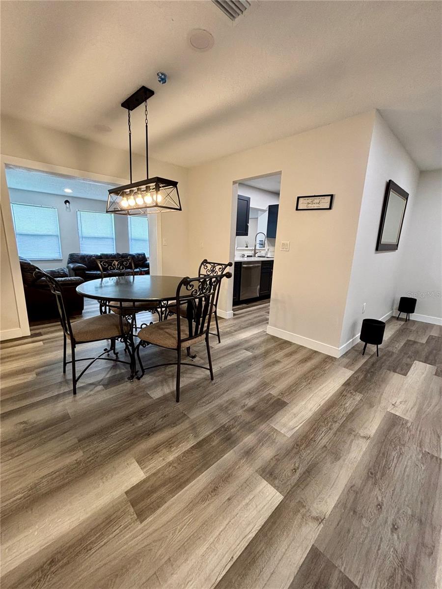 POINCIANA RE-PLAT PT NBRHD 01 VILLAGE 03 - Residential Lease
