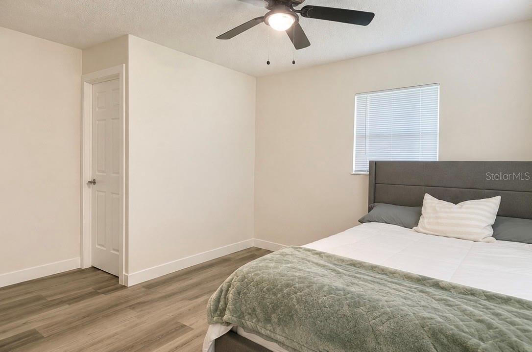 POINCIANA RE-PLAT PT NBRHD 01 VILLAGE 03 - Residential Lease