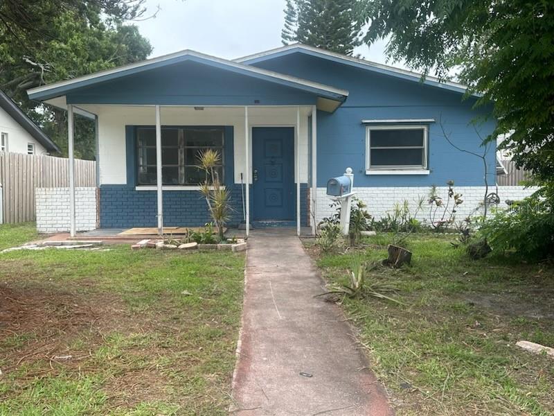 ATTENTION REHABBERS : This home has amazing potential but needs full rehabbing : 2175 sq.ft Under Roof : All Contents cleared away : Three bedrooms and three additional bonus rooms that can be made into additional bedrooms or finished for any other use : Plenty of parking in the back and space for a boat or trailer.
Highest and Best Price will be accepted by June 10th.
