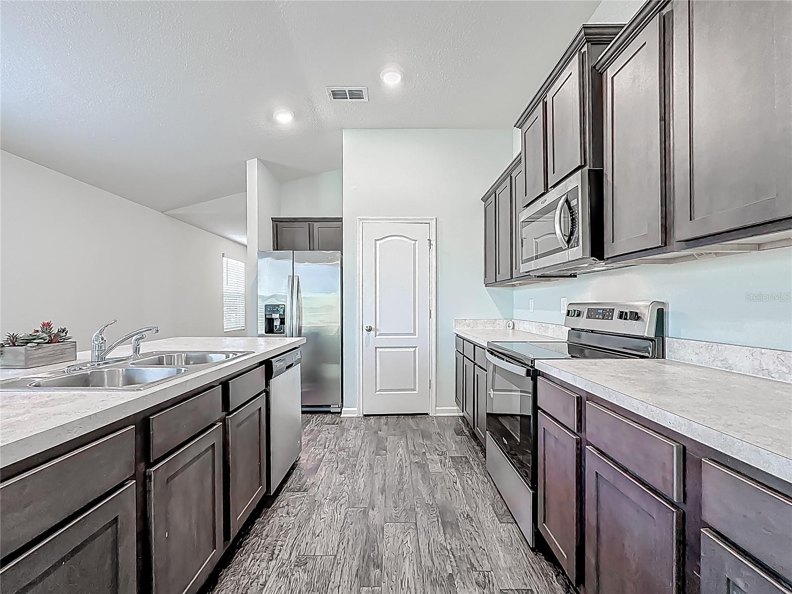 WINCHESTER RIDGE PH 2 UN 1 - Residential