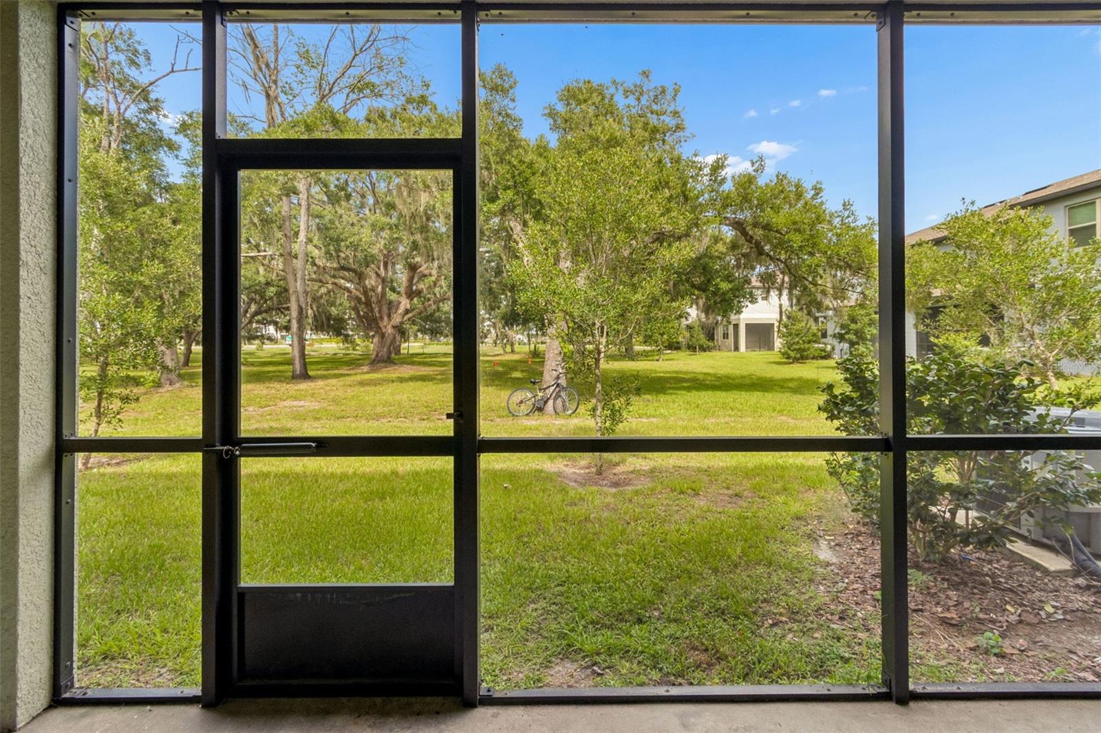 TOWNES/VERIDIAN - Residential Lease