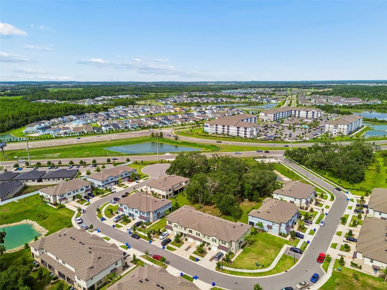 TOWNES/VERIDIAN - Residential Lease