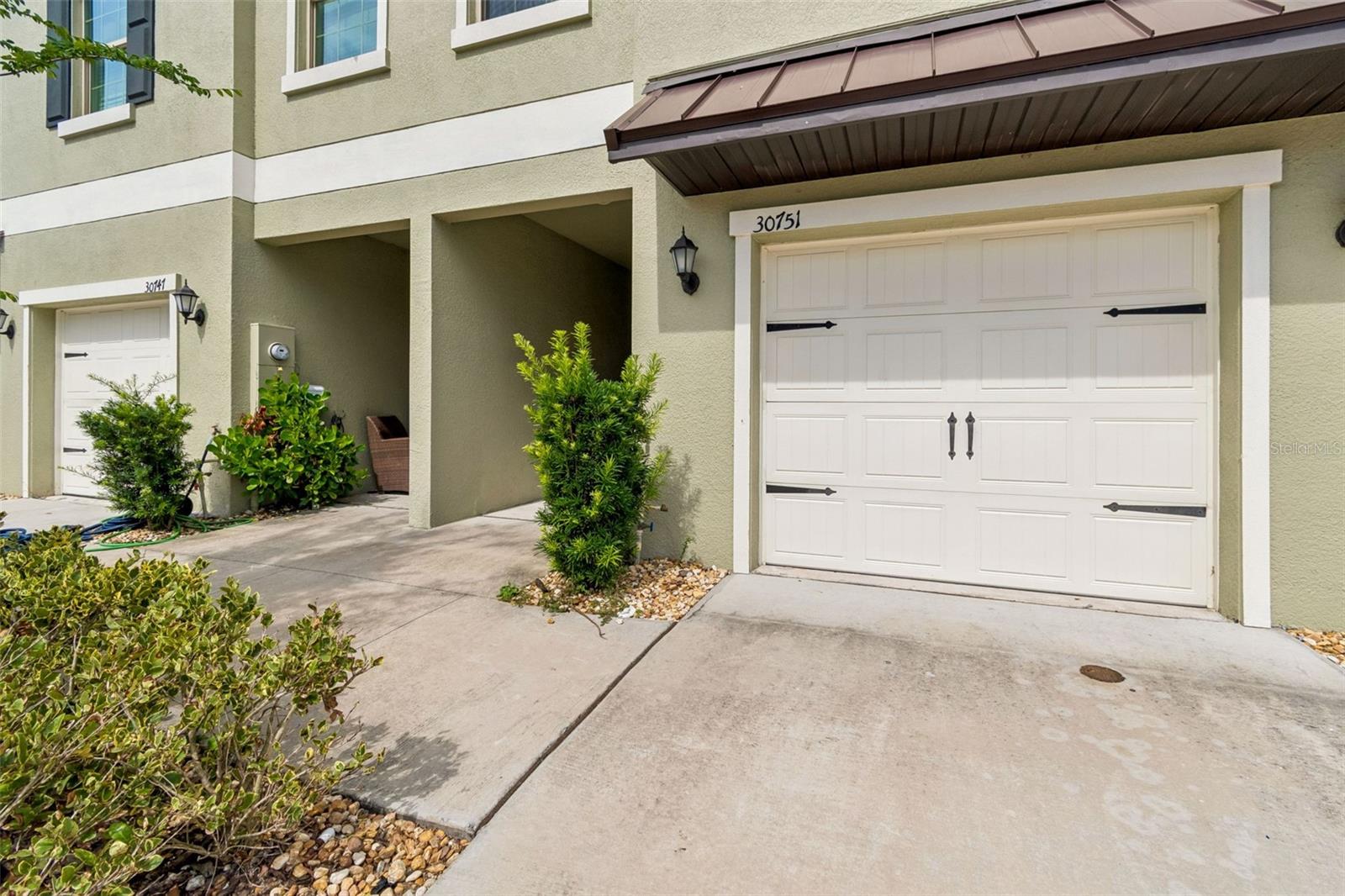 TOWNES/VERIDIAN - Residential Lease