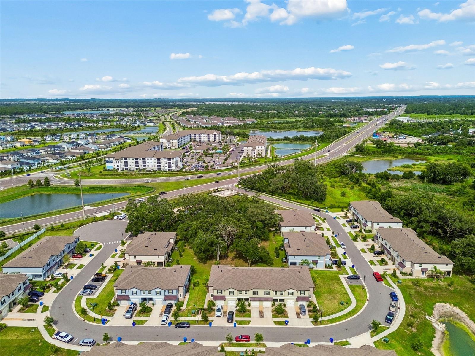 TOWNES/VERIDIAN - Residential Lease