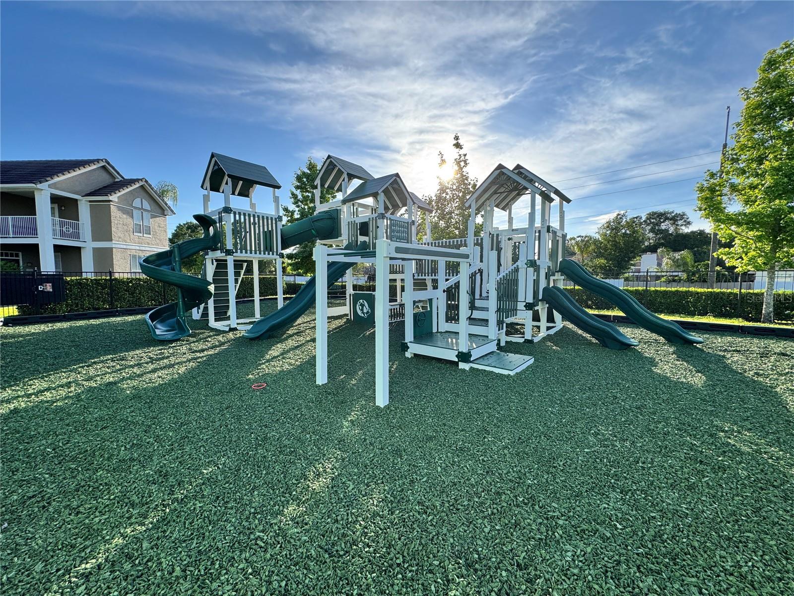 THE VILLAS AT CARROLLWOOD CONDO - Residential