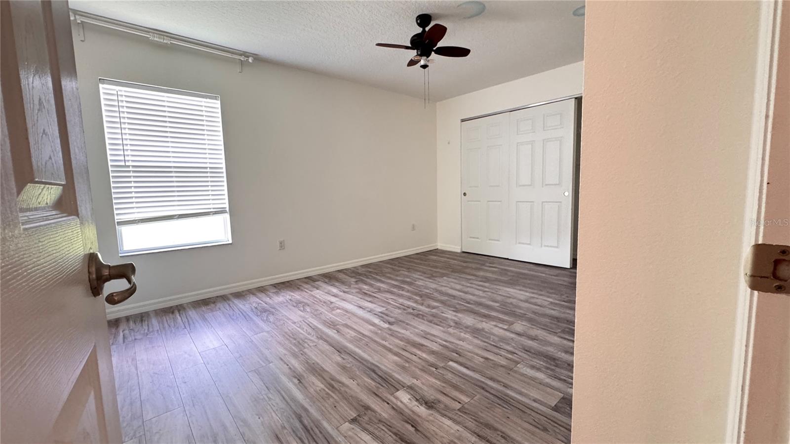 EAGLE CRK PH 01A - Residential Lease