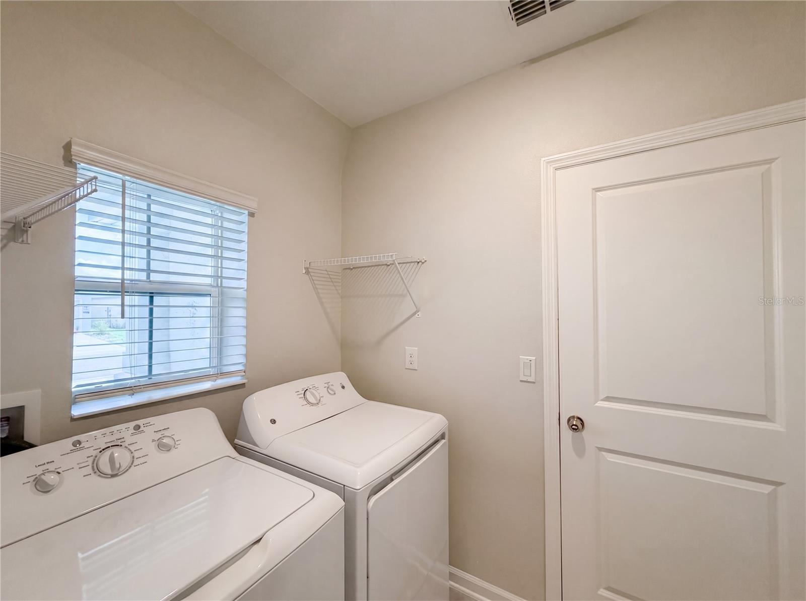 CASCADES PH IA & IB - Residential