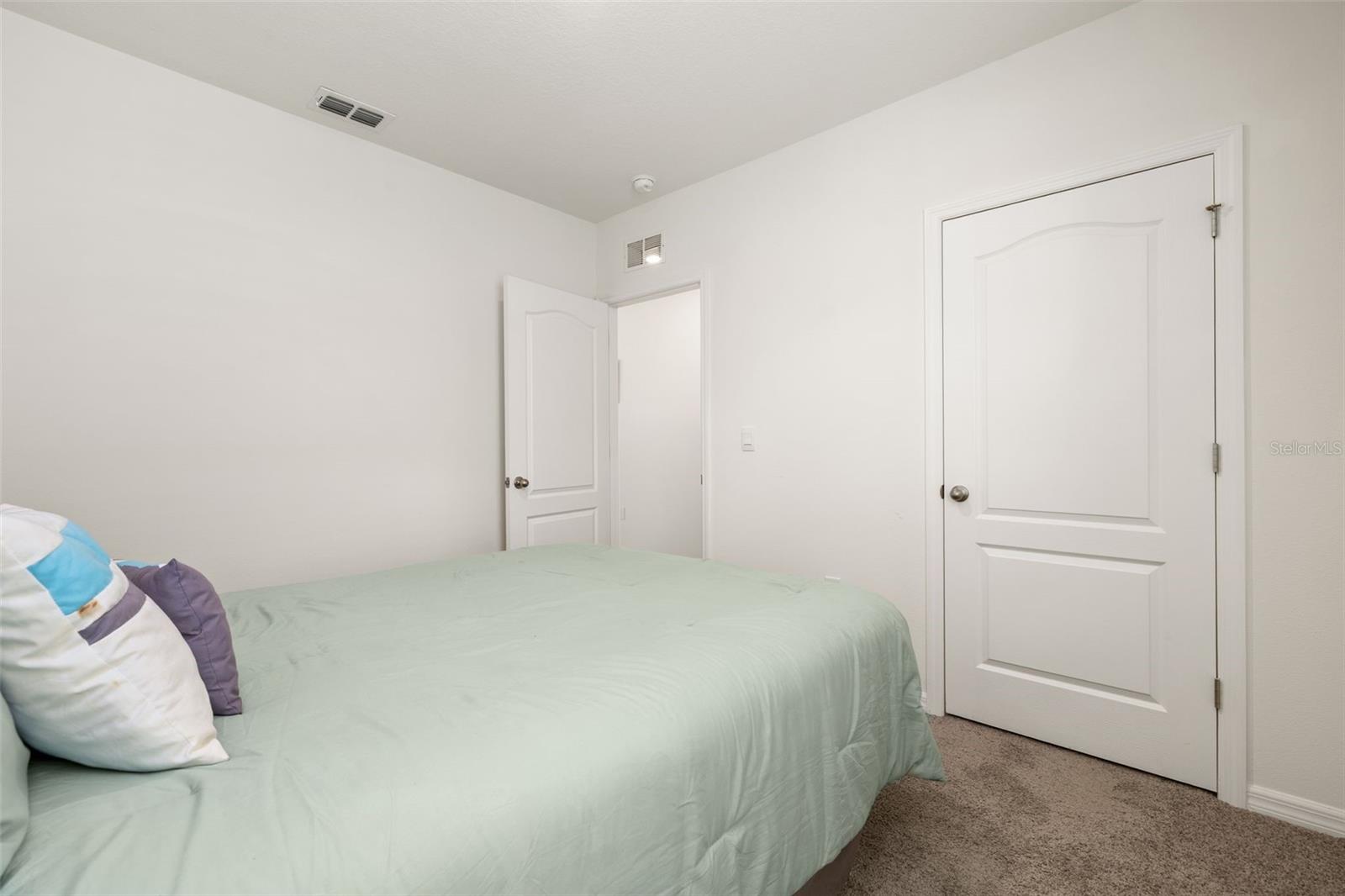 BRADBURY CRK PH I - Residential