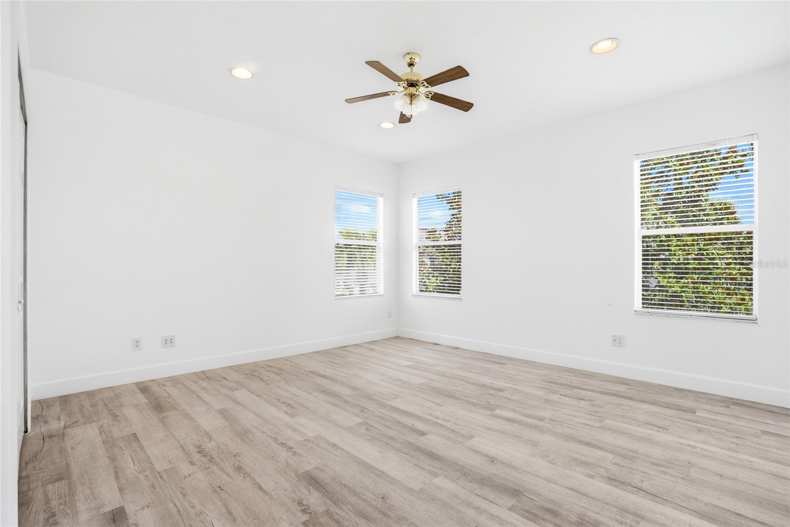 WATERCHASE PH 1 - Residential