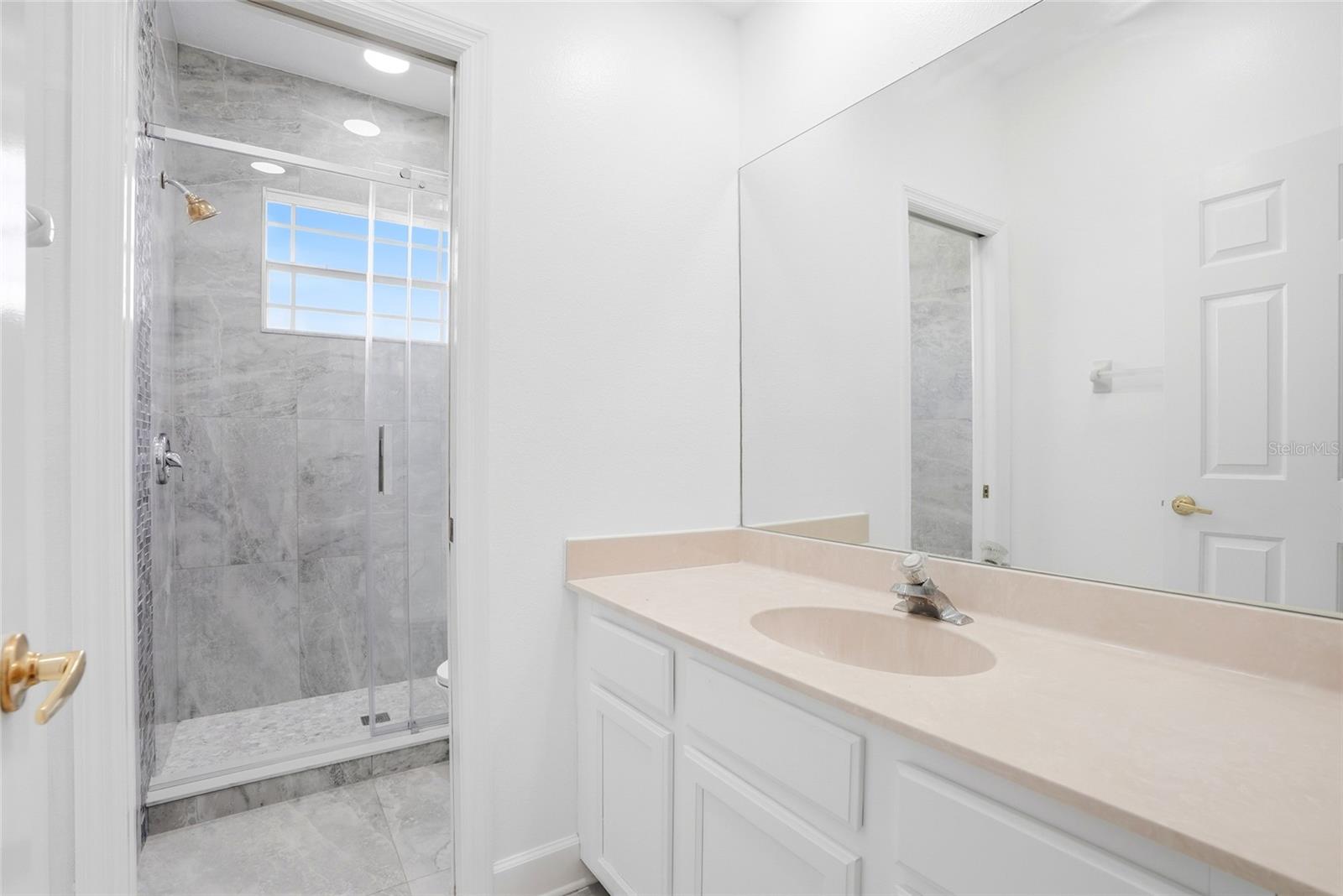 WATERCHASE PH 1 - Residential