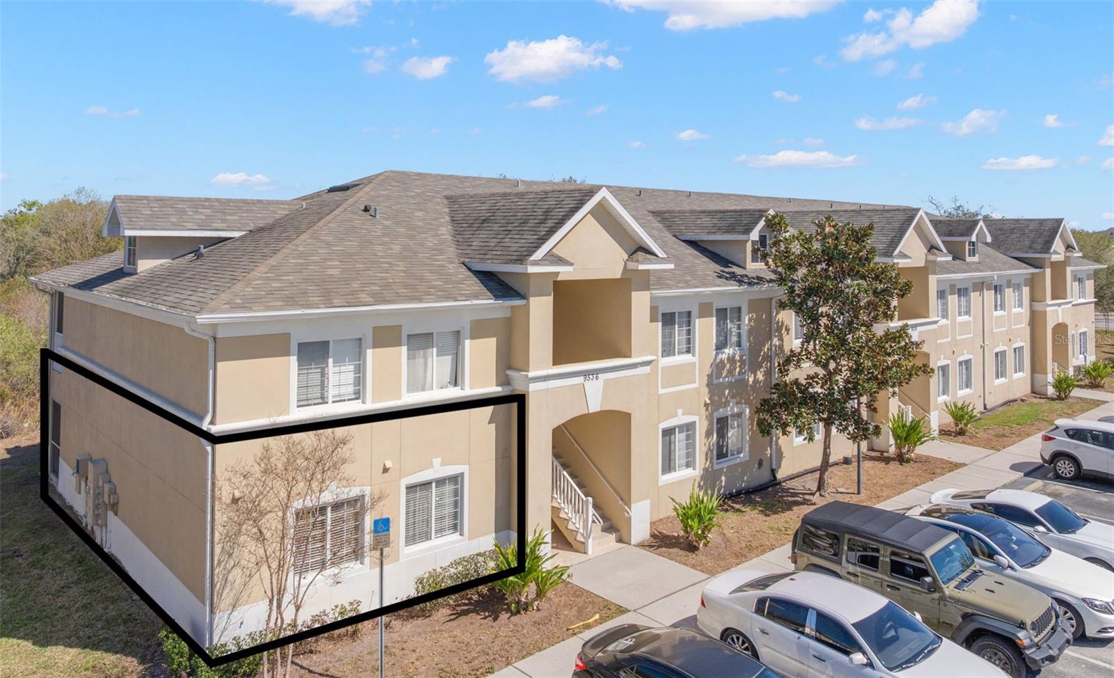 VILLAGES OF BLOOMINGDALE CONDO - Residential