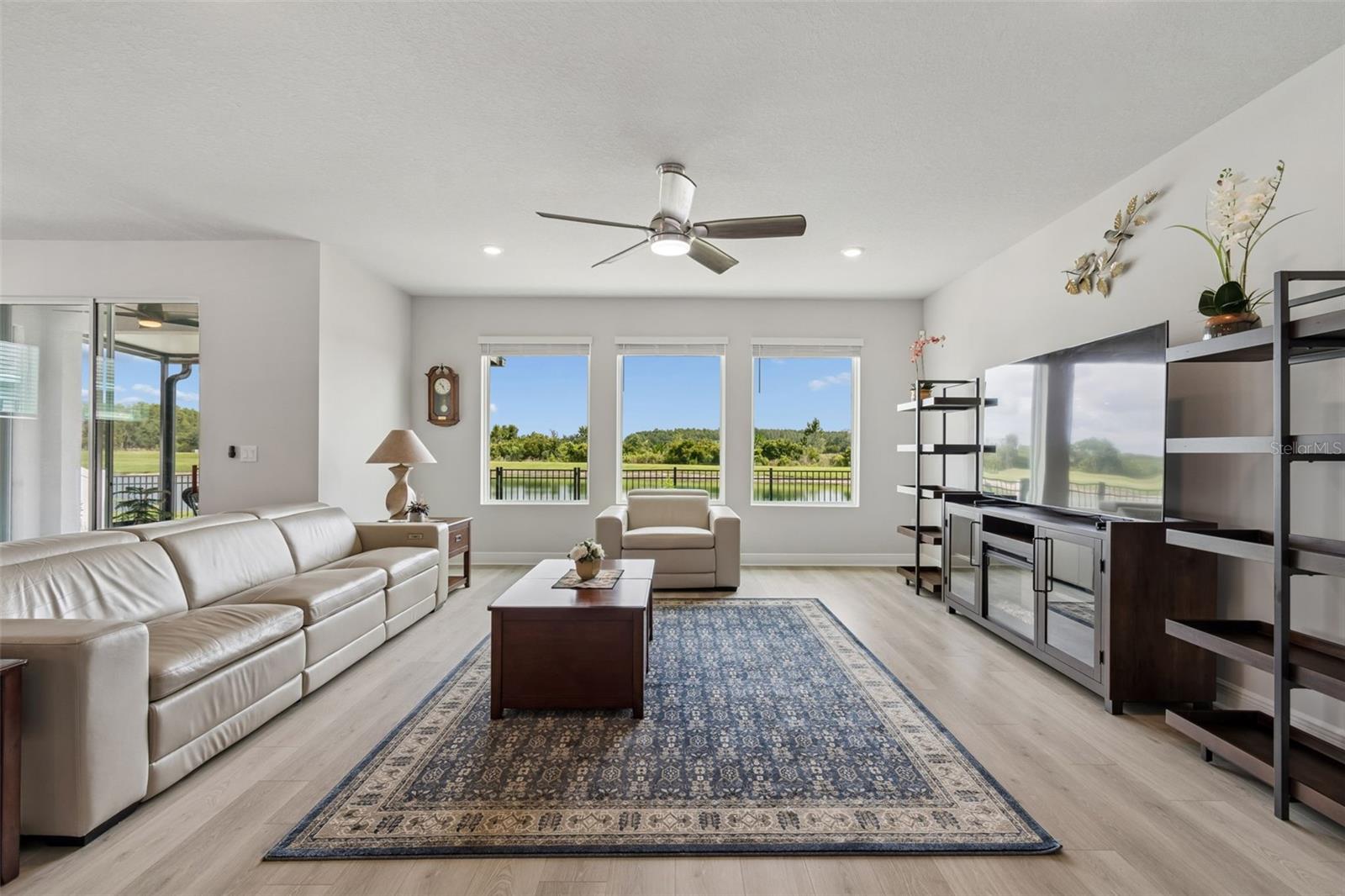 CHAPEL CROSSINGS PCLS D & H - Residential