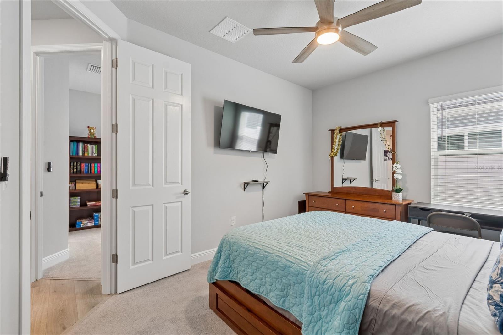 CHAPEL CROSSINGS PCLS D & H - Residential